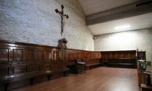 monastero-benedettine-rosciano-chiesa-300x180
