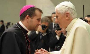 MONS. NOVELL